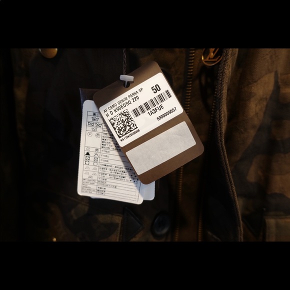 (NWT) Louis Vuitton/Supreme Denim N-3B Parka - Picture 8 of 8